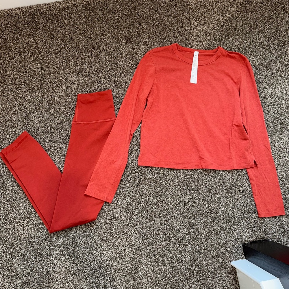 Lulu lemon crop top set